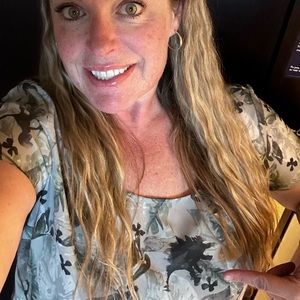 Meet your Posher, Kimberly